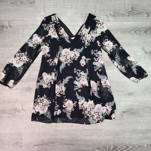 BCBGeneration  V Neck Black Pink Floral Long Sleeve Shift Mini Dress Medium